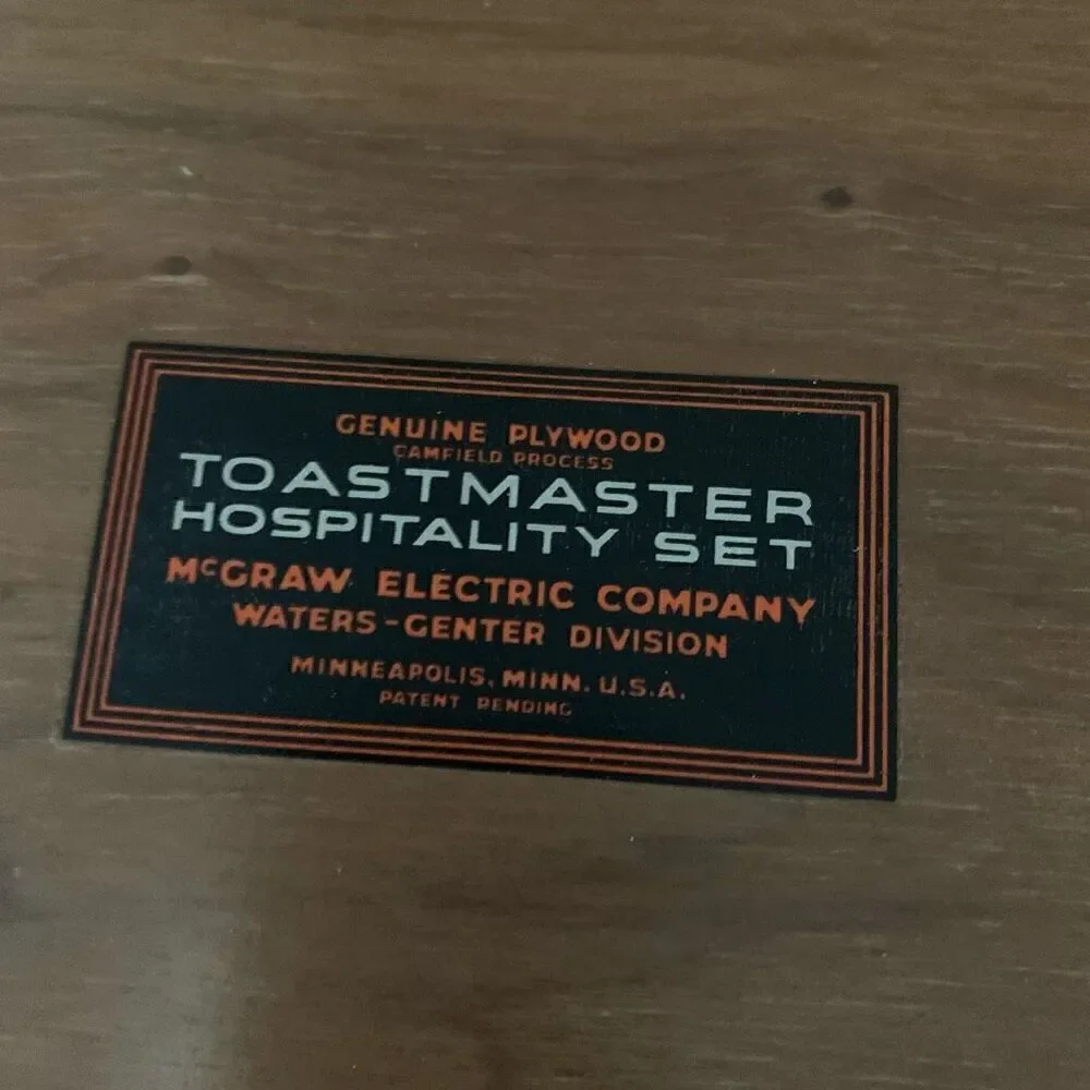 4 Toastmaster Hospitality Set Trays McGraw Electric Co. Mid Century Wood USA
